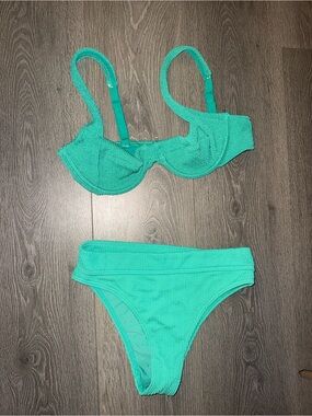 Good American Support Fit DEMI Bikini Set in Teal Green